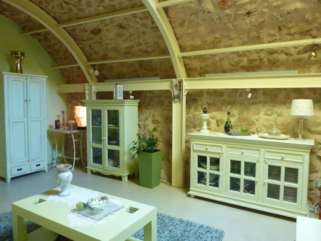 St. George Sykoussis Traditional Residence Agios Georgios Sykousis Pokoj fotografie